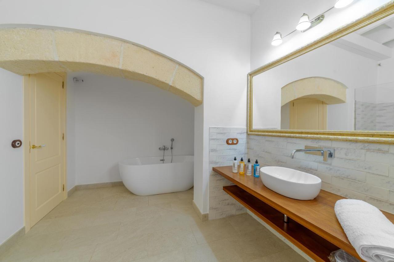 Seranova Luxury Hotel - Adults Only Ciutadella  Buitenkant foto